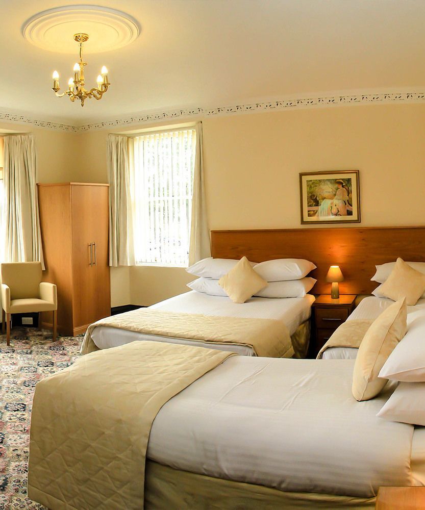 Atholl Villa Guest House 피틀로크리 외부 사진